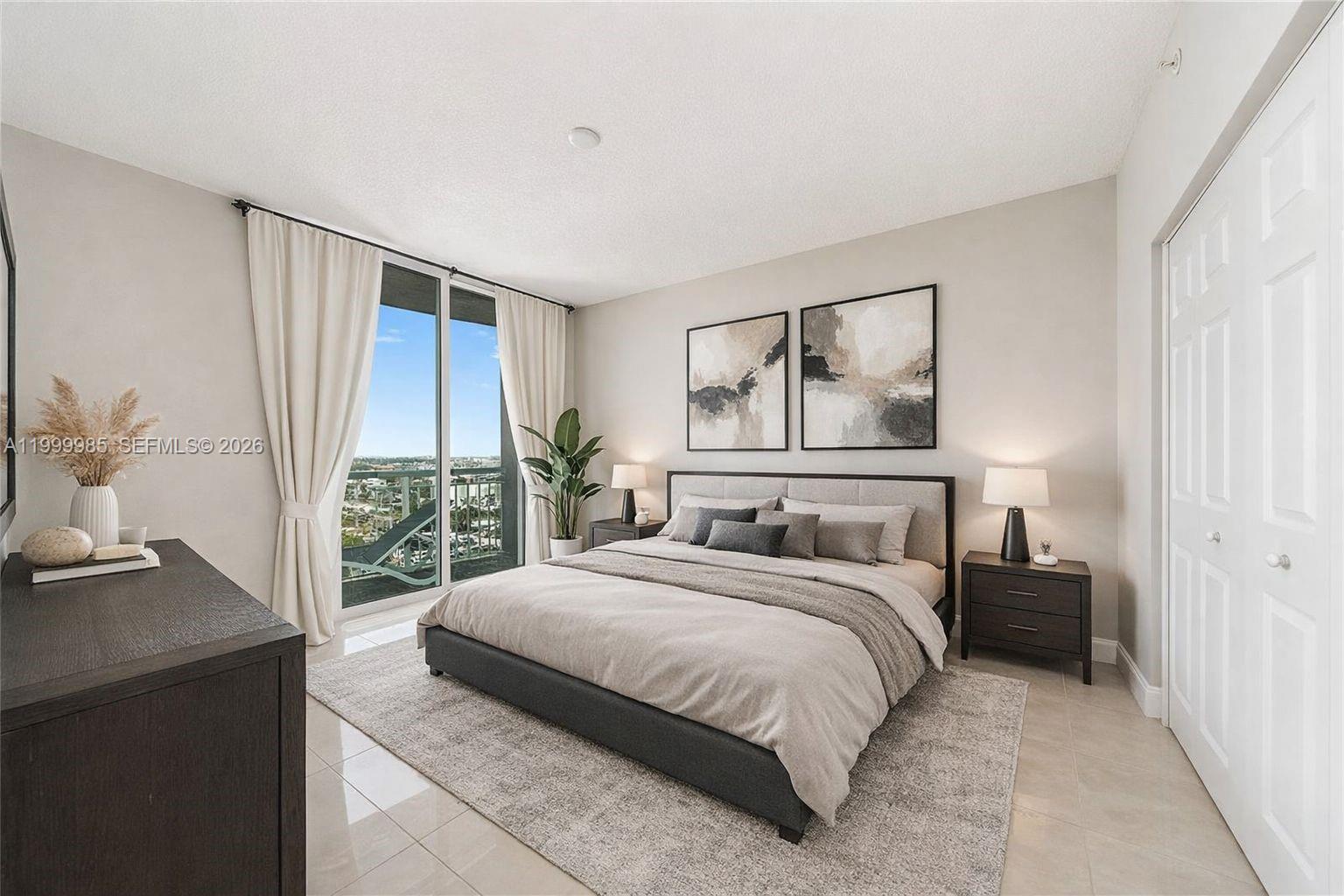 image 1800 Biscayne Plaza5