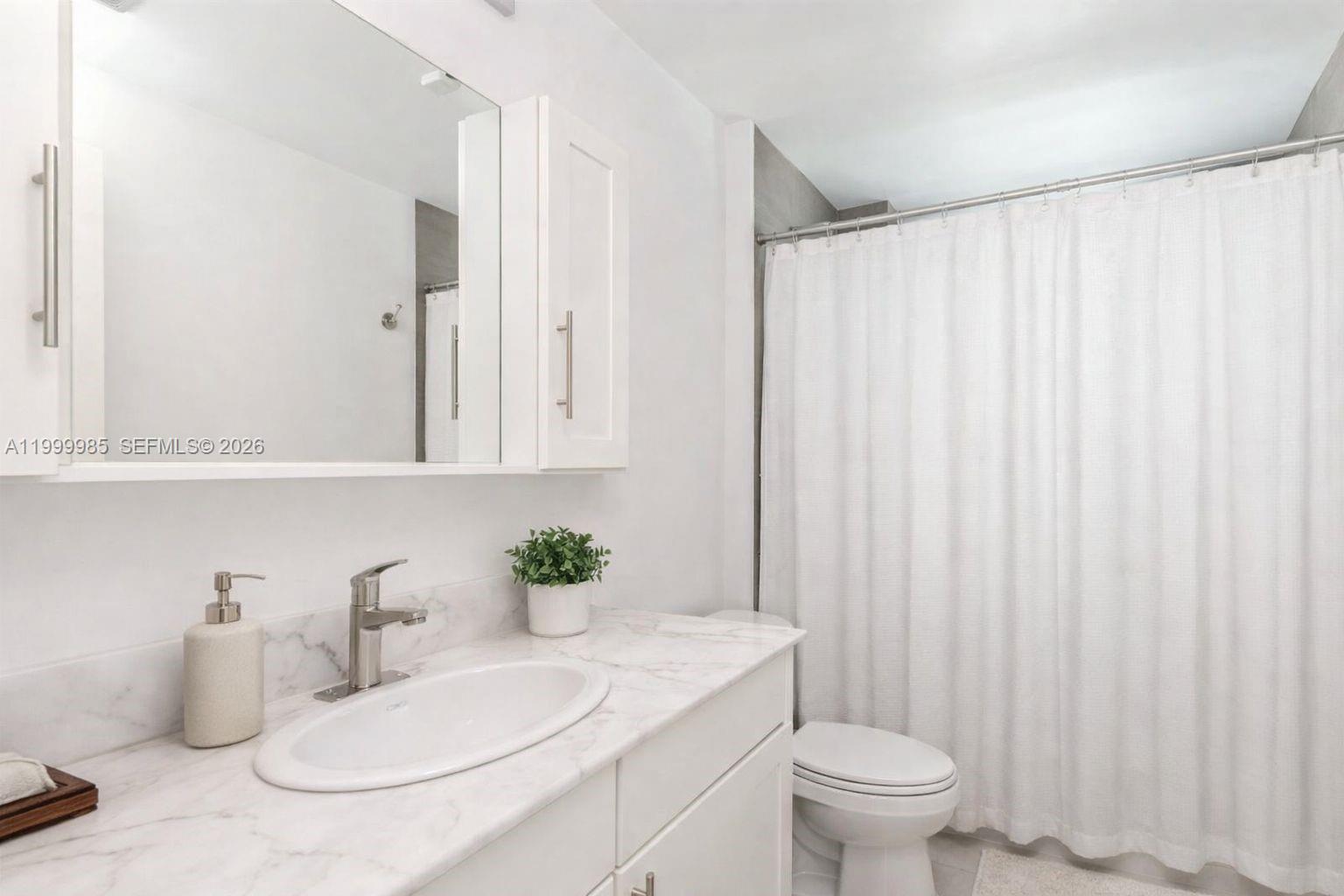 image 1800 Biscayne Plaza6