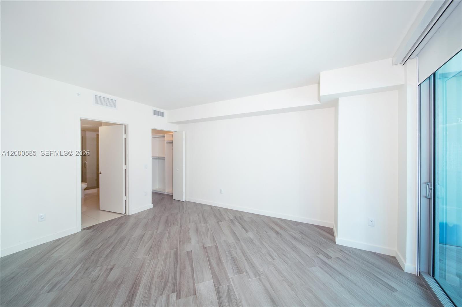 1100 S Miami Ave #1701 Miami, FL 33130