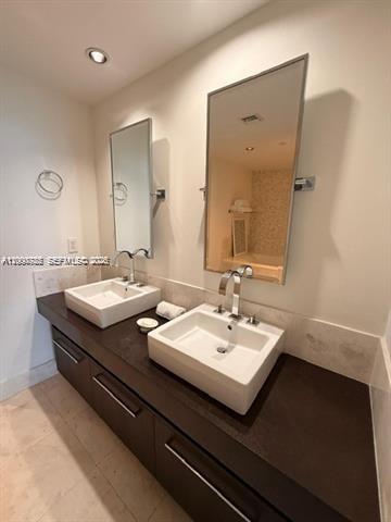17121 Collins Ave #1207 Sunny Isles Beach, FL 33160