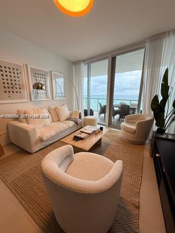 17121 Collins Ave #1207 Sunny Isles Beach, FL 33160