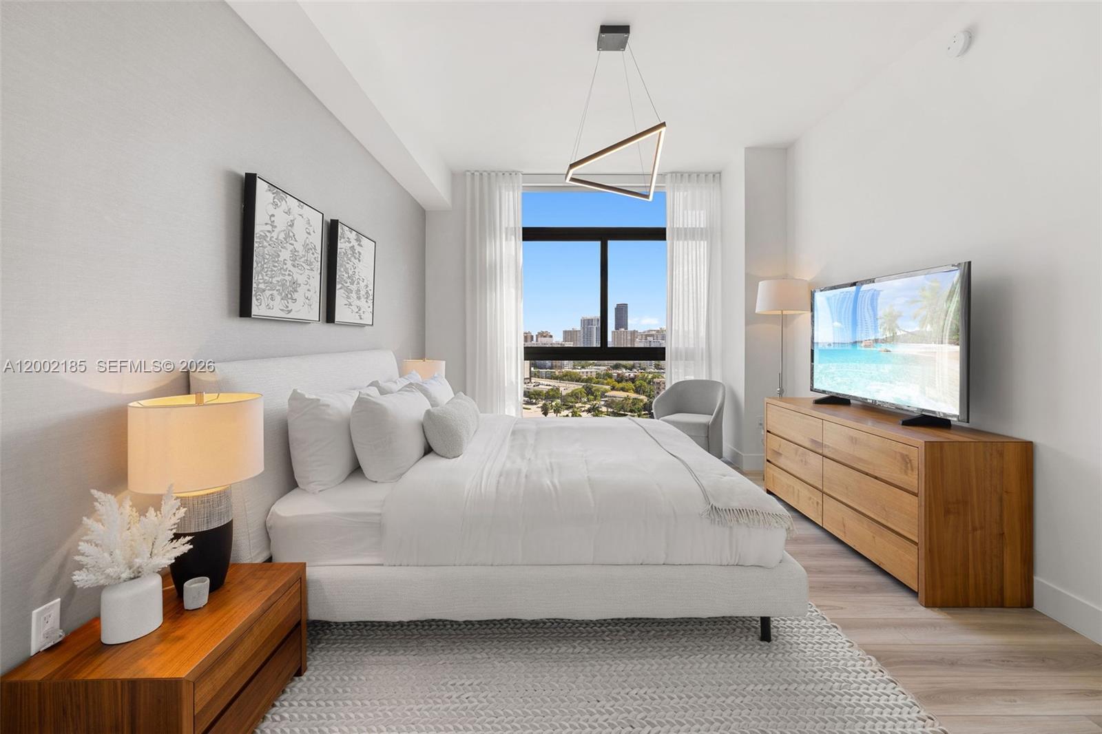 101 Diplomat Pkwy #908 Hallandale Beach, FL 33009