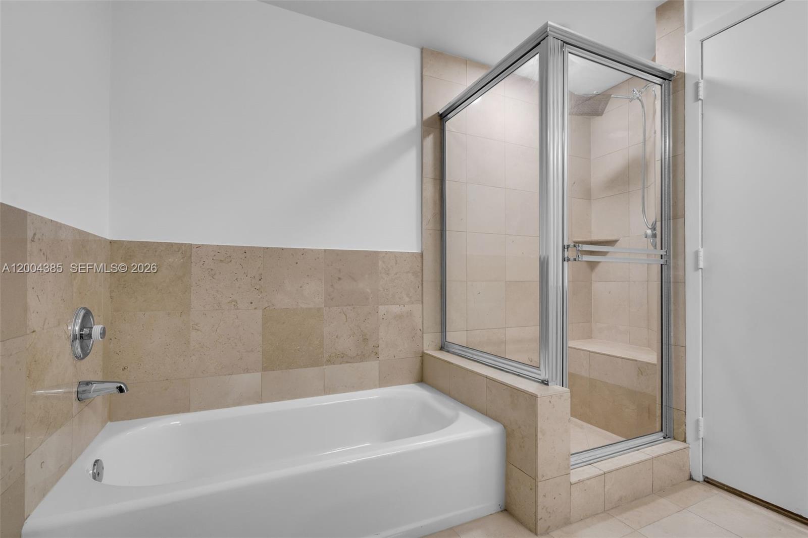 21150 E Point Pl #904 Aventura, FL 33180