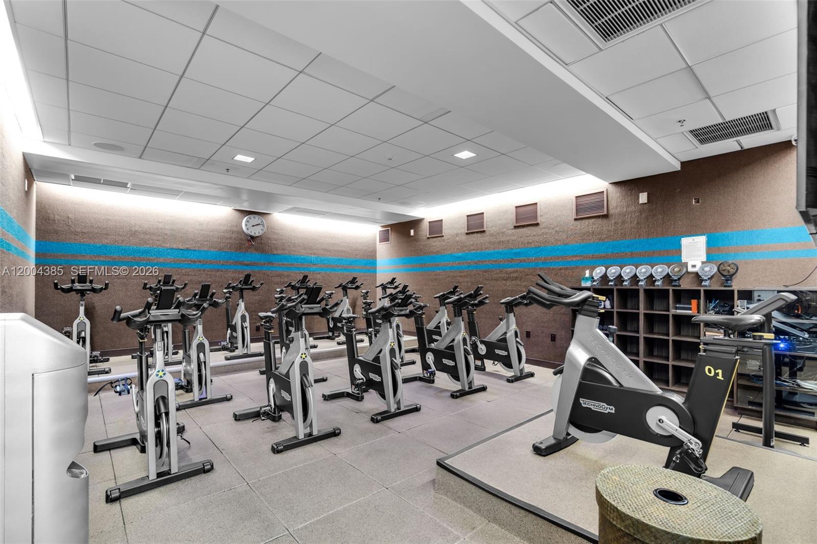 21150 E Point Pl #904 Aventura, FL 33180