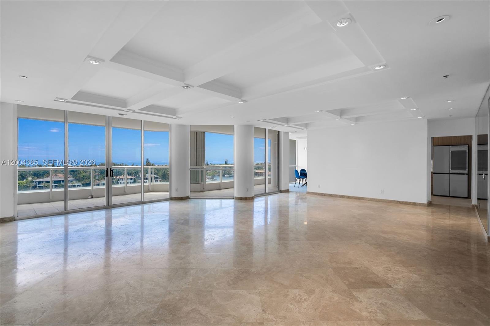 21150 E Point Pl #904 Aventura, FL 33180