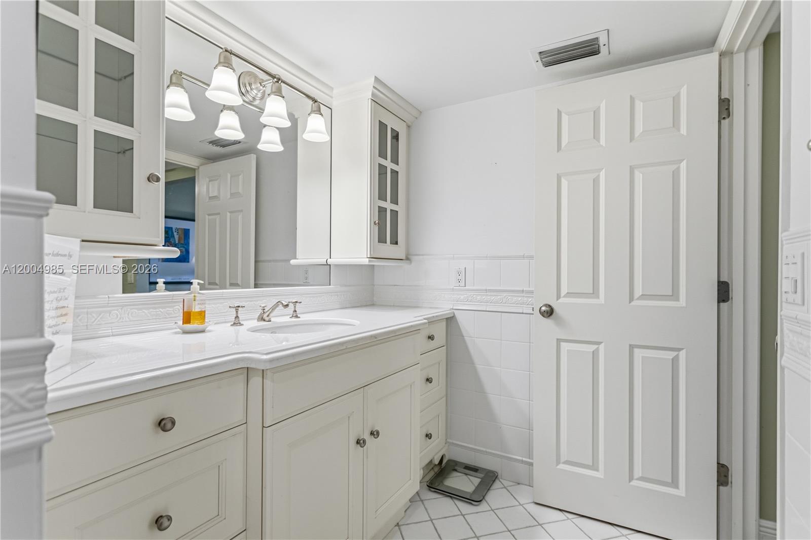 3101 NE 47th Ct #403 Fort Lauderdale, FL 33308