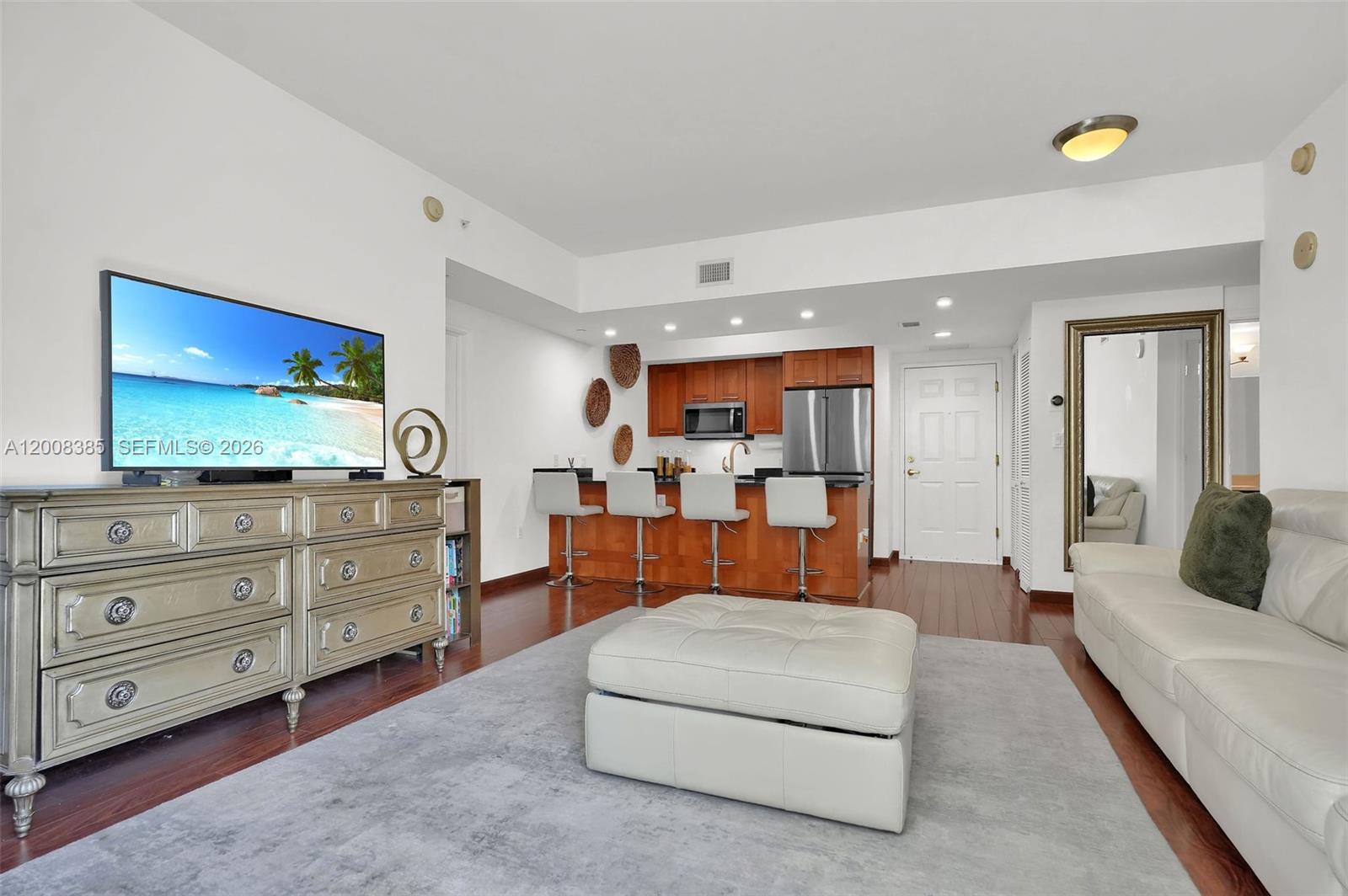 4100 Salzedo St #411 Coral Gables, FL 33146