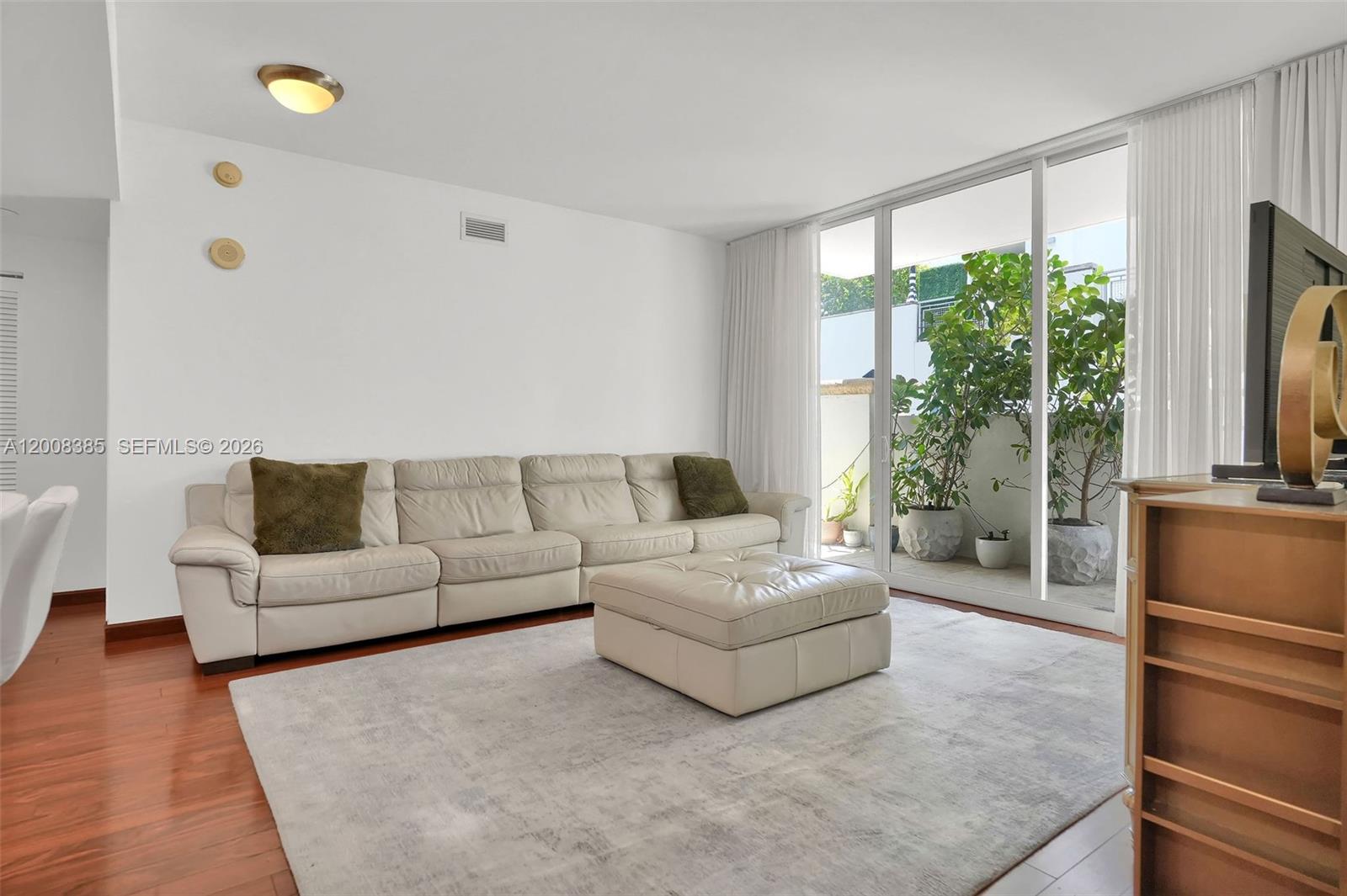 4100 Salzedo St #411 Coral Gables, FL 33146