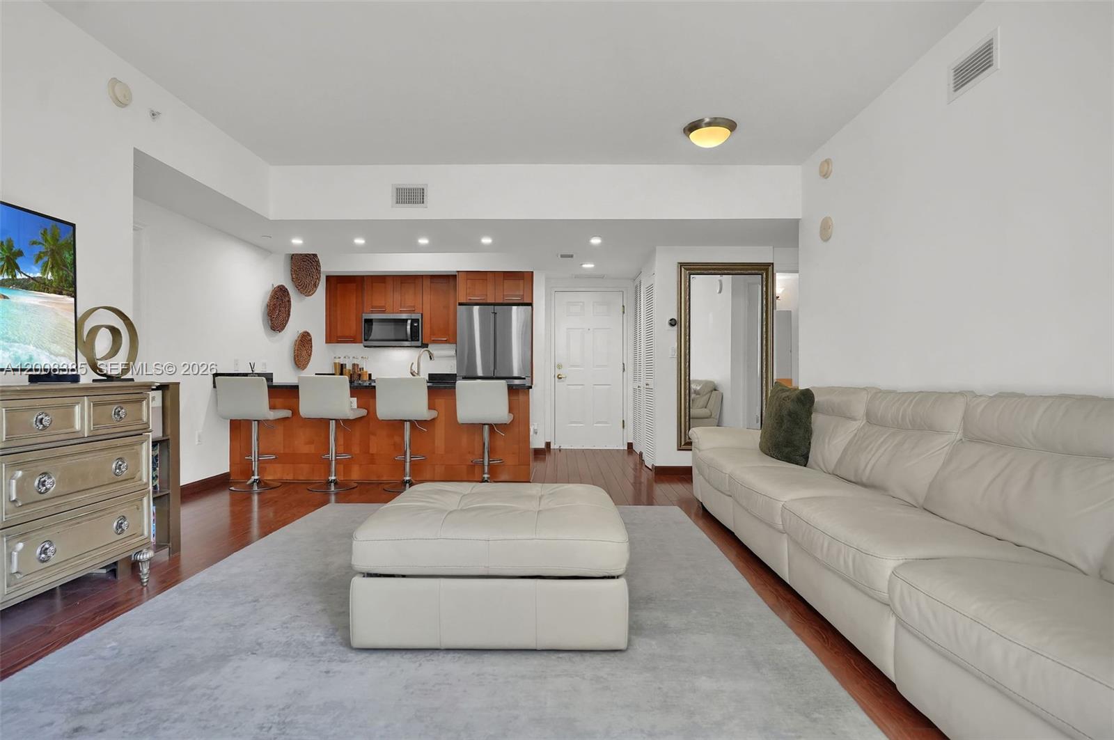 4100 Salzedo St #411 Coral Gables, FL 33146