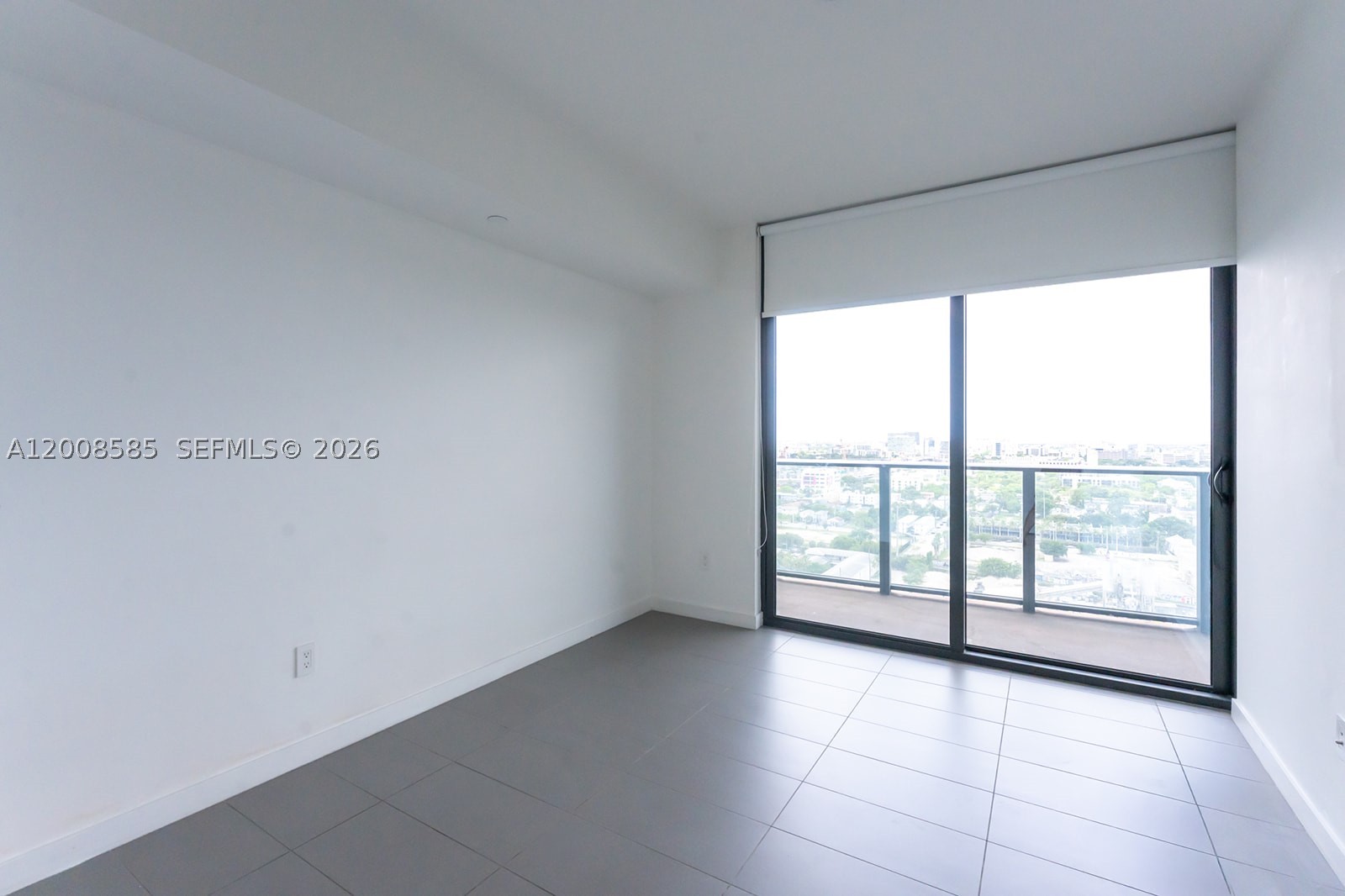 image Canvas13