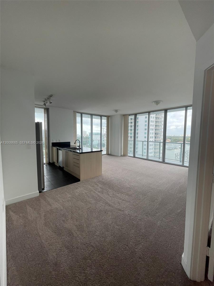 image Axis on Brickell South14