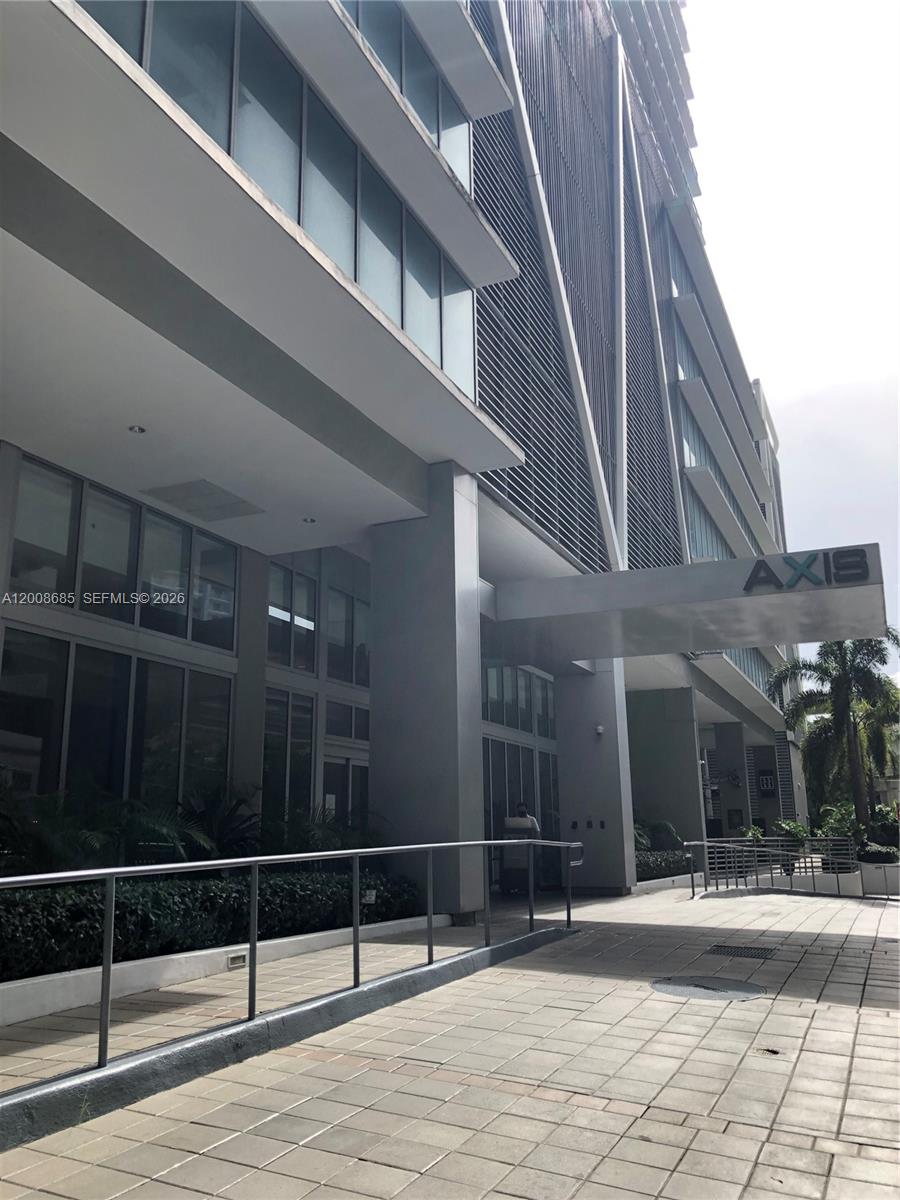 image Axis on Brickell South1