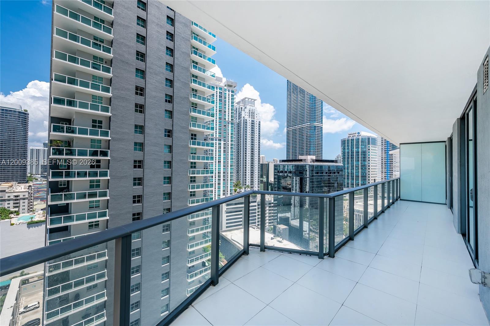 image Dua Miami (SLS Brickell)3