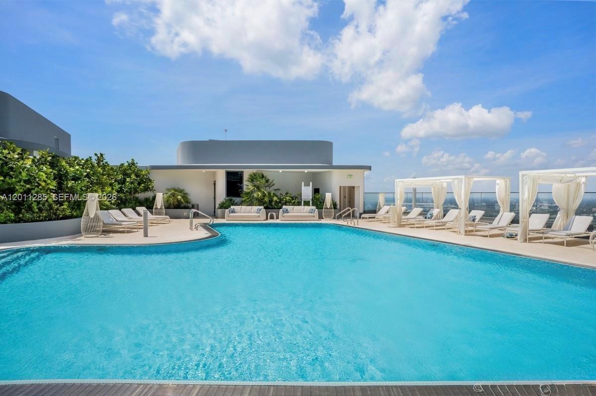 1000 Brickell Plz #4301 Miami, FL 33131