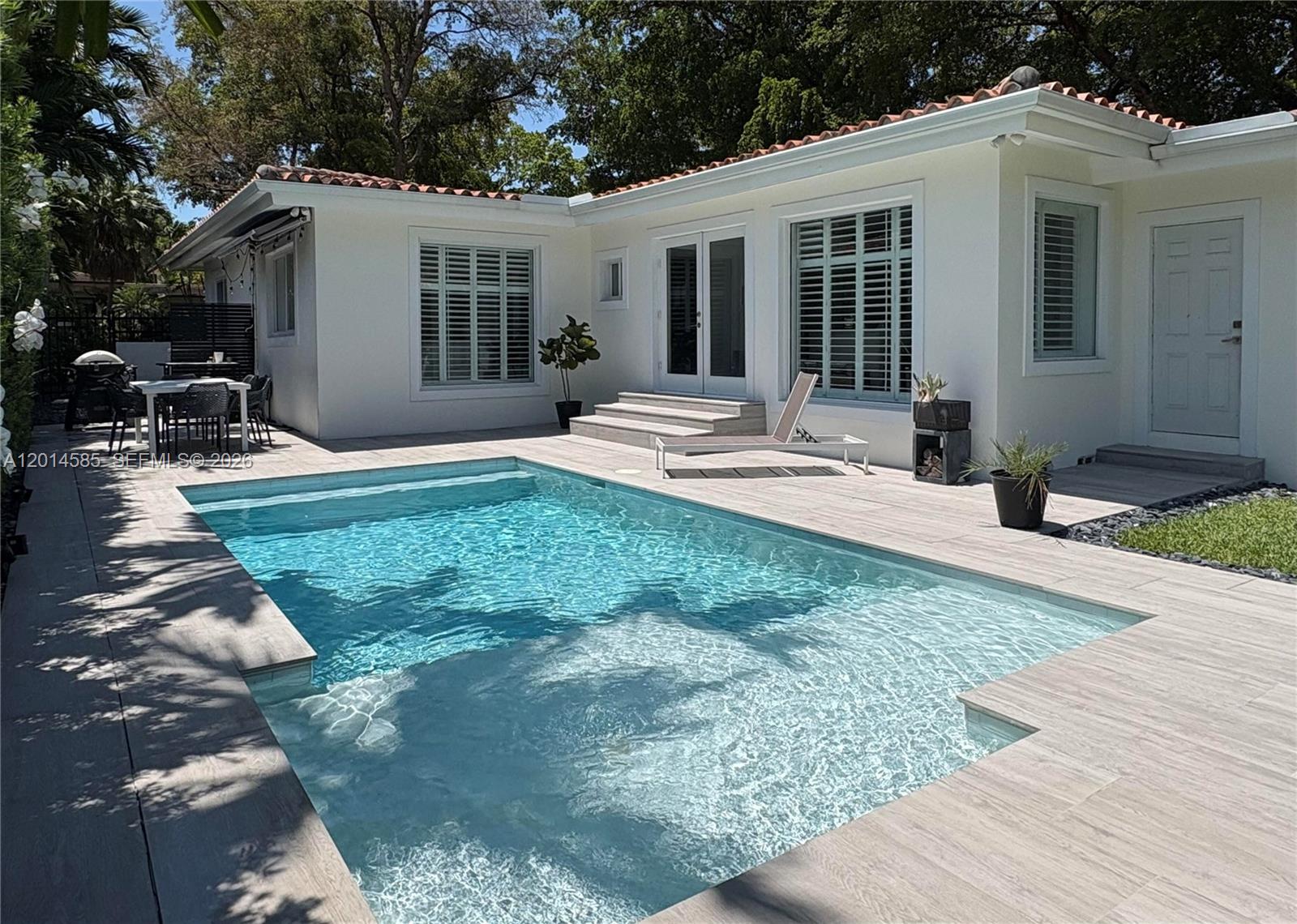631 Santurce Ave Coral Gables, FL 33143