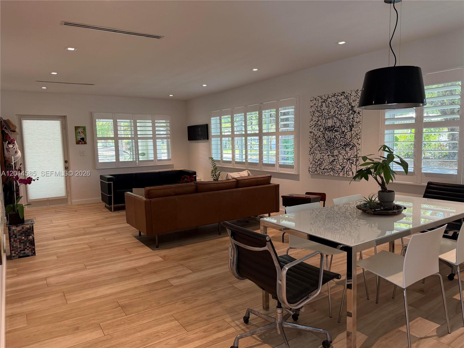 631 Santurce Ave Coral Gables, FL 33143