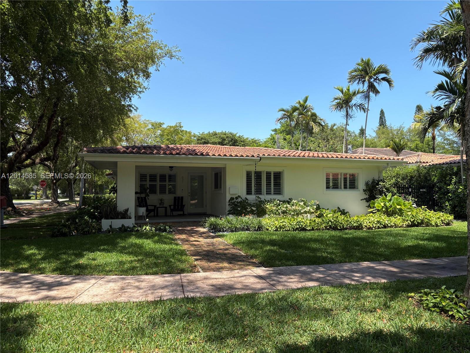 631 Santurce Ave Coral Gables, FL 33143