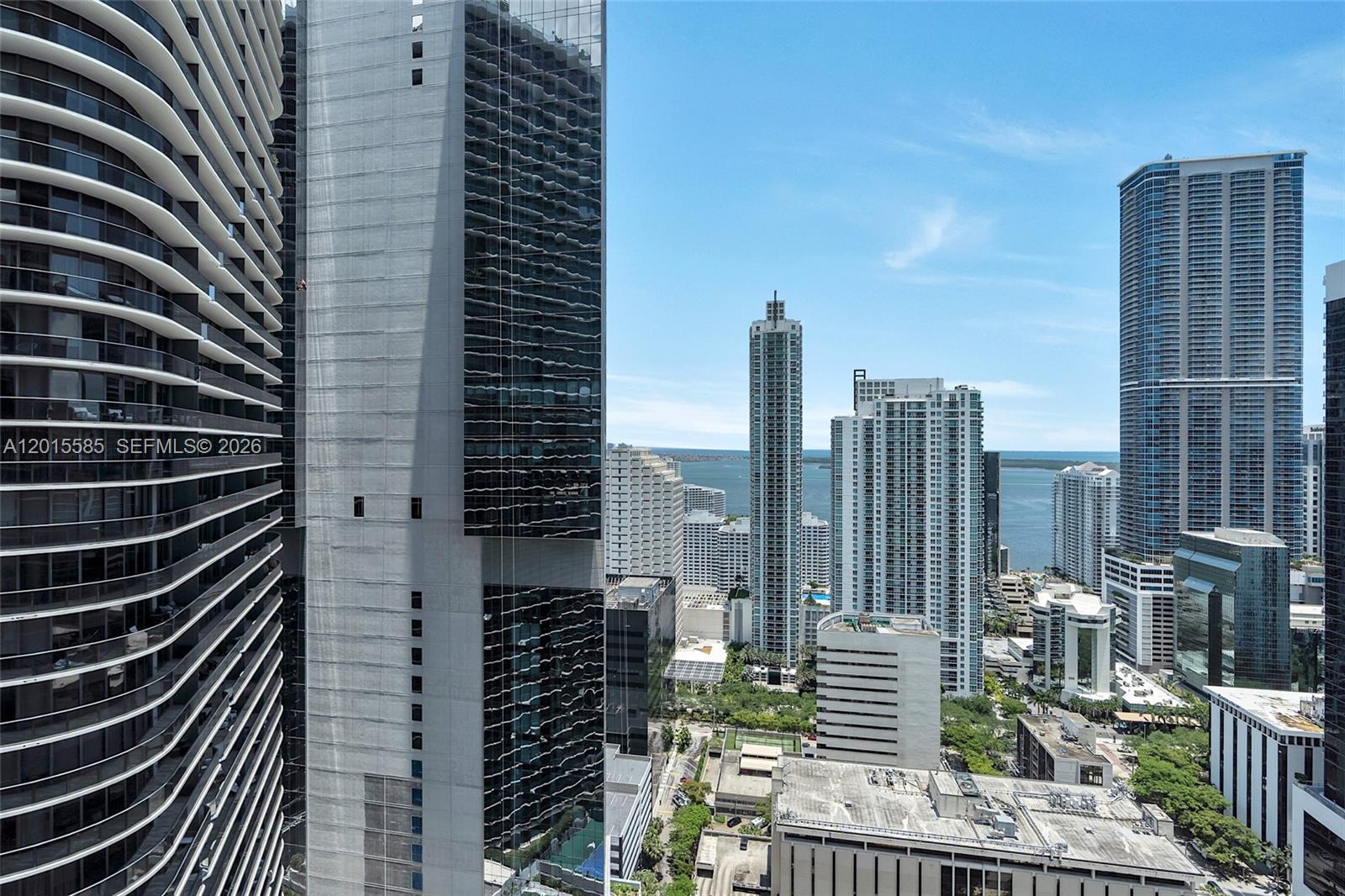 image Brickell Heights East11