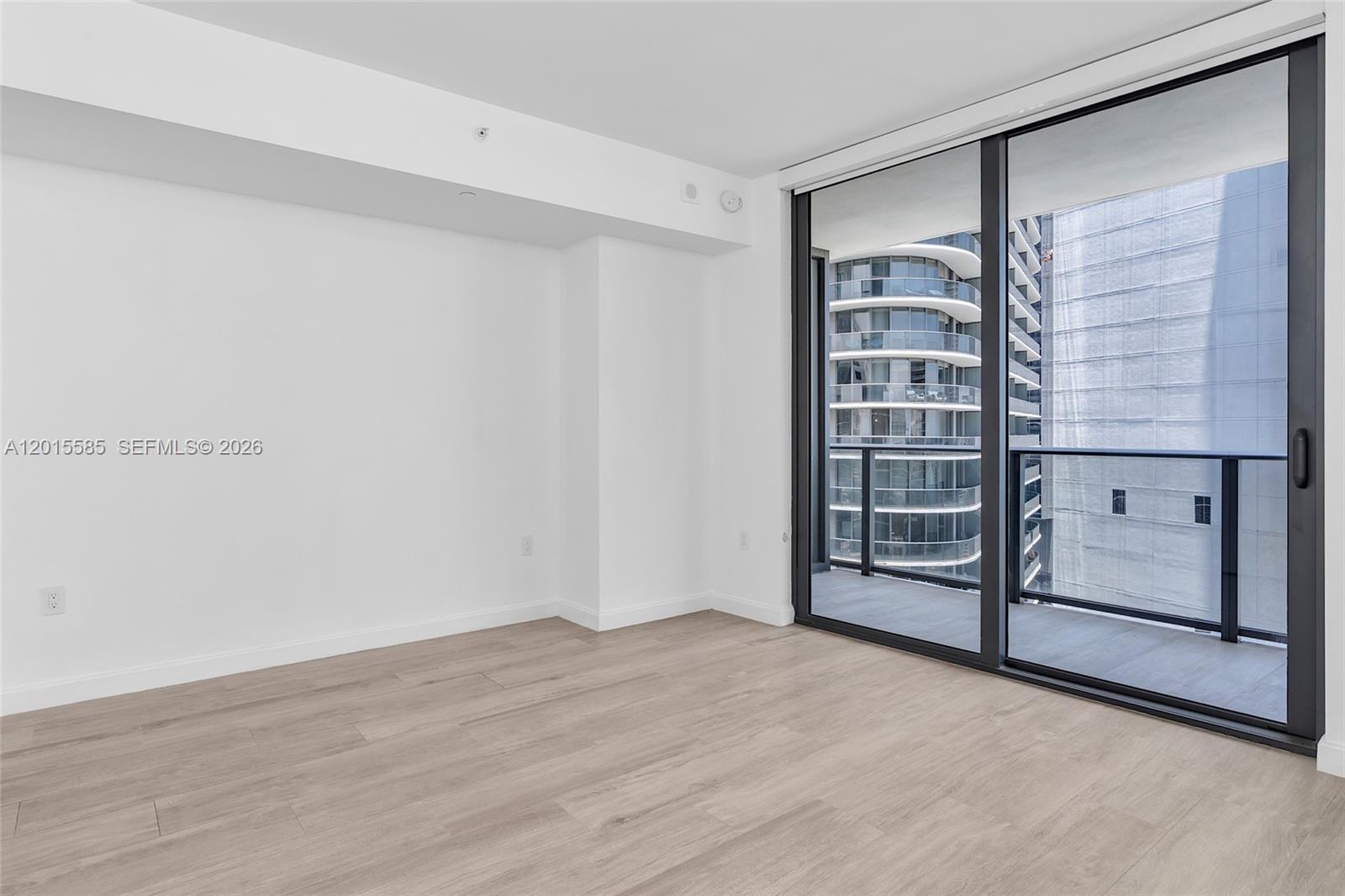 image Brickell Heights East15
