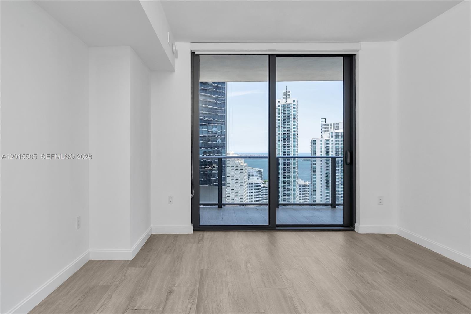 image Brickell Heights East17