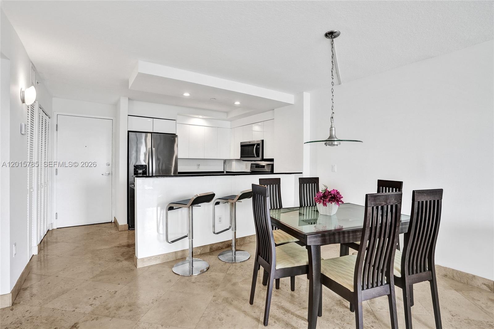 6917 Collins Ave #503 Miami Beach, FL 33141