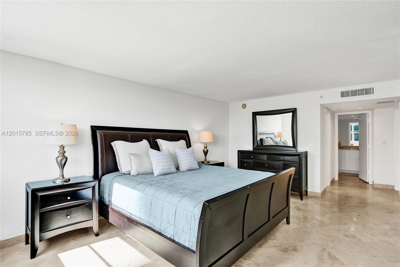 6917 Collins Ave #503 Miami Beach, FL 33141