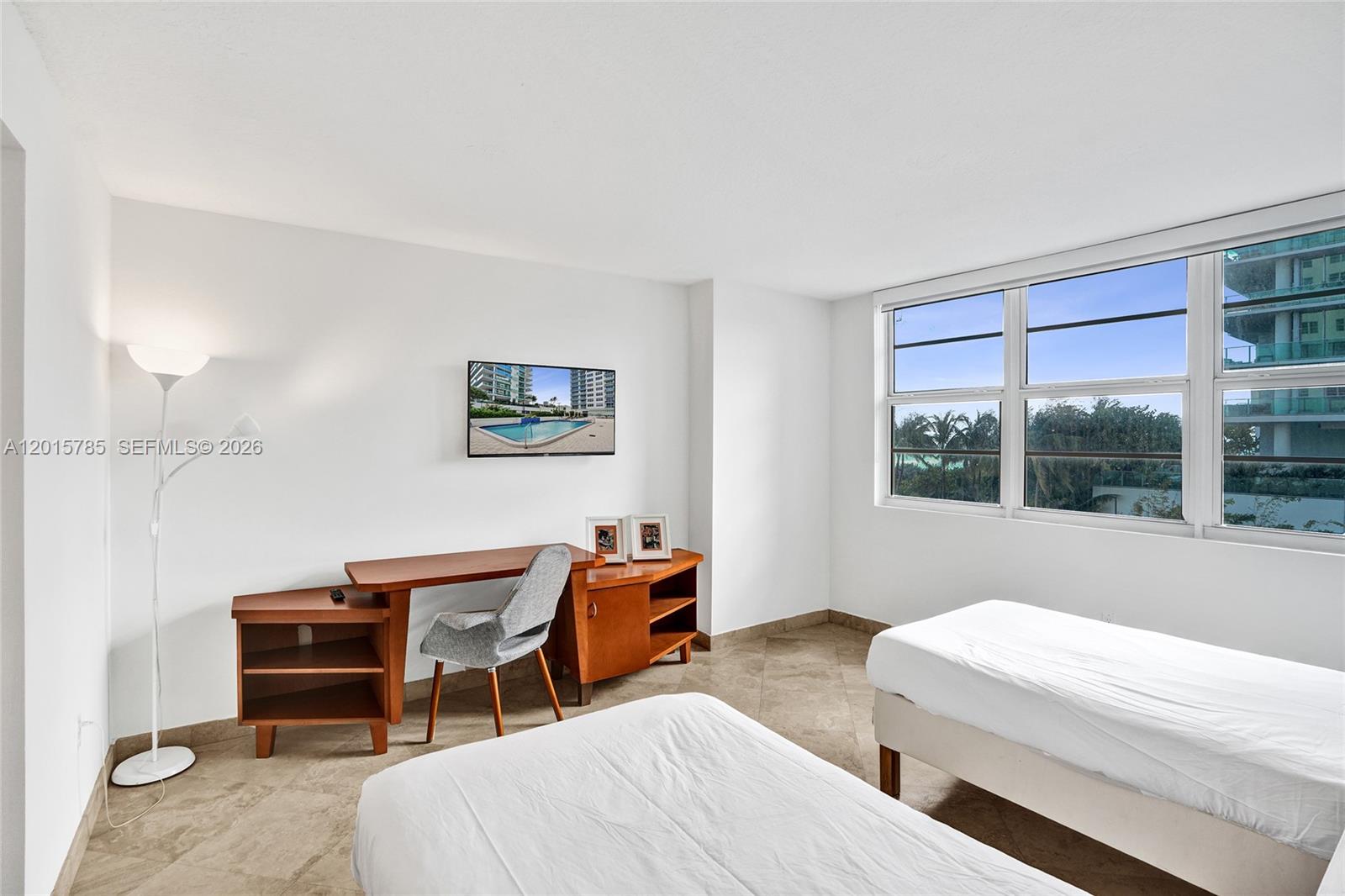 6917 Collins Ave #503 Miami Beach, FL 33141