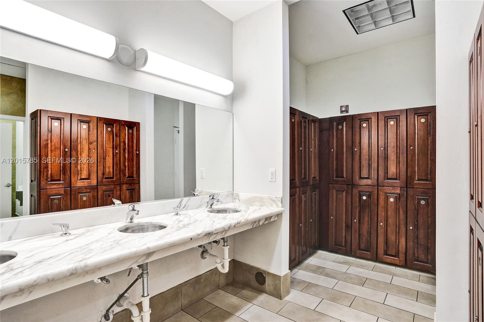 6917 Collins Ave #503 Miami Beach, FL 33141