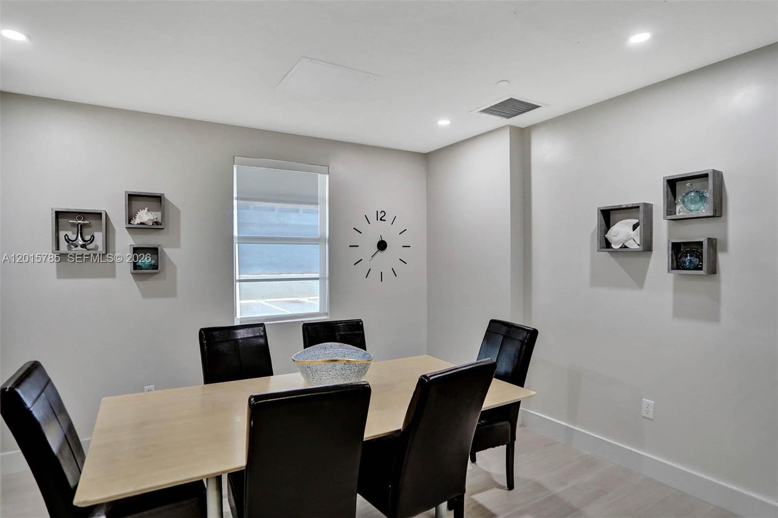 6917 Collins Ave #503 Miami Beach, FL 33141