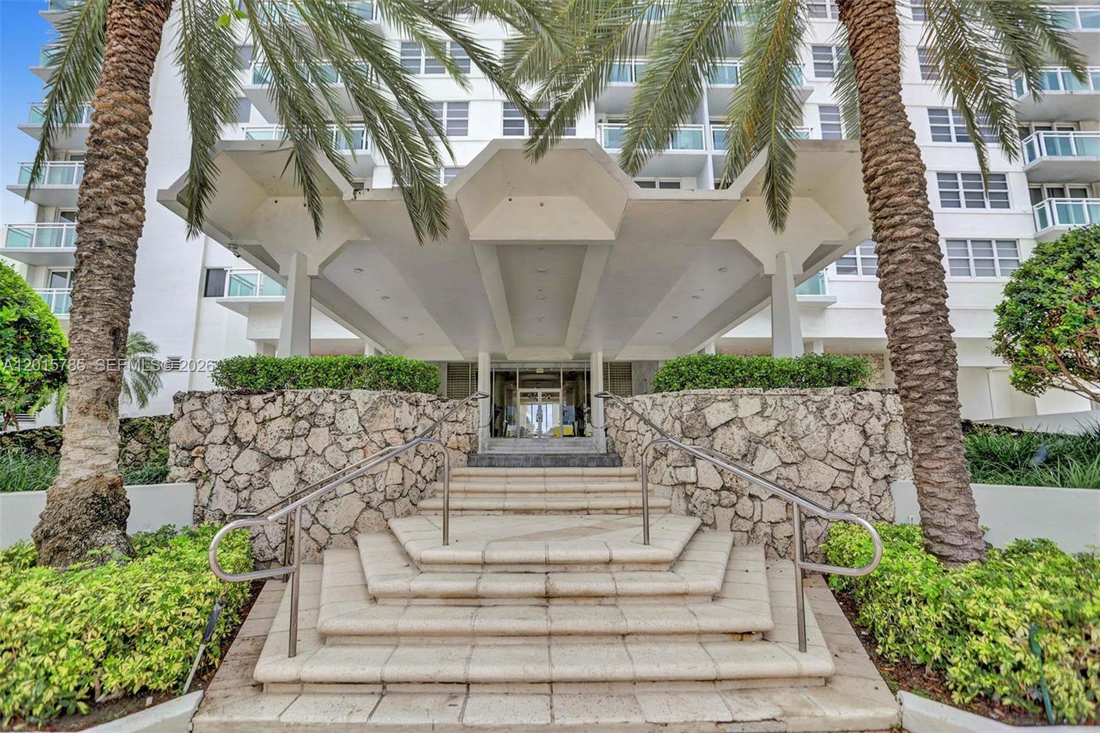 6917 Collins Ave #503 Miami Beach, FL 33141