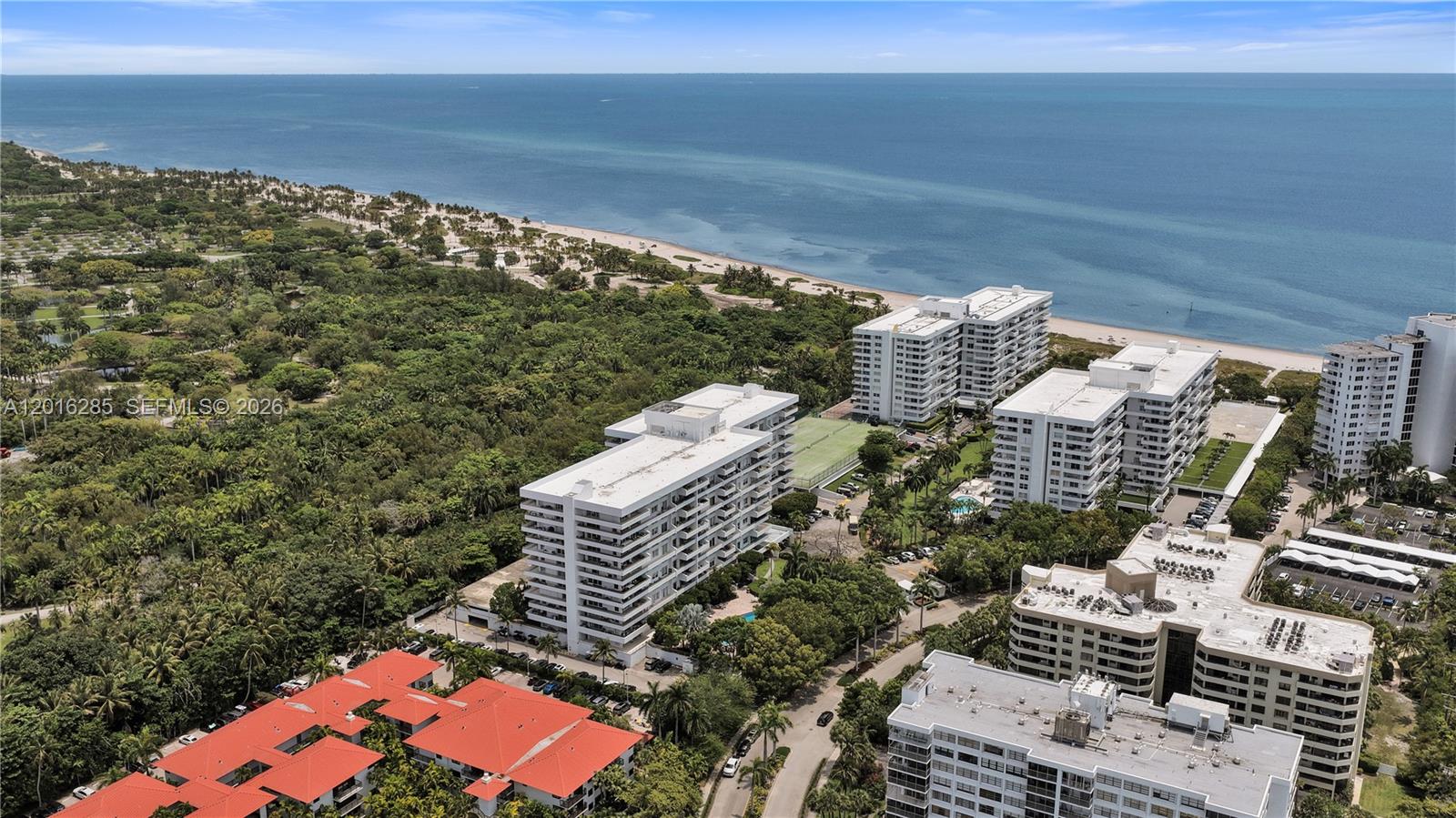 155 Ocean Ln Dr #707 Key Biscayne, FL 33149