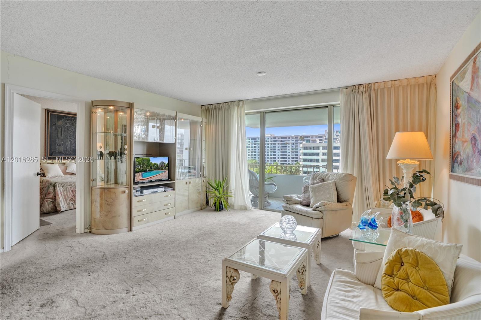 155 Ocean Ln Dr #707 Key Biscayne, FL 33149