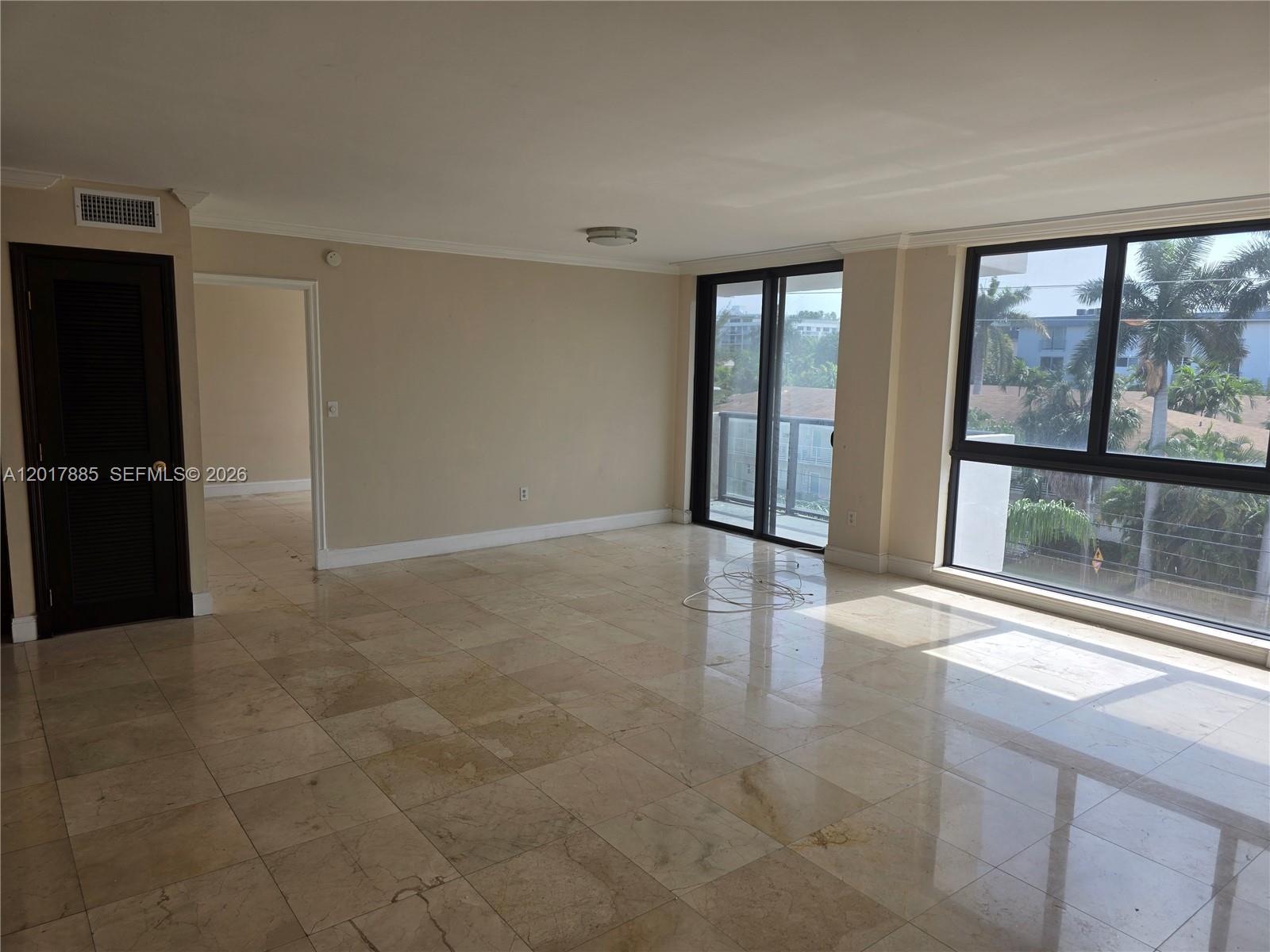 9800 W Bay Hbr Dr #408