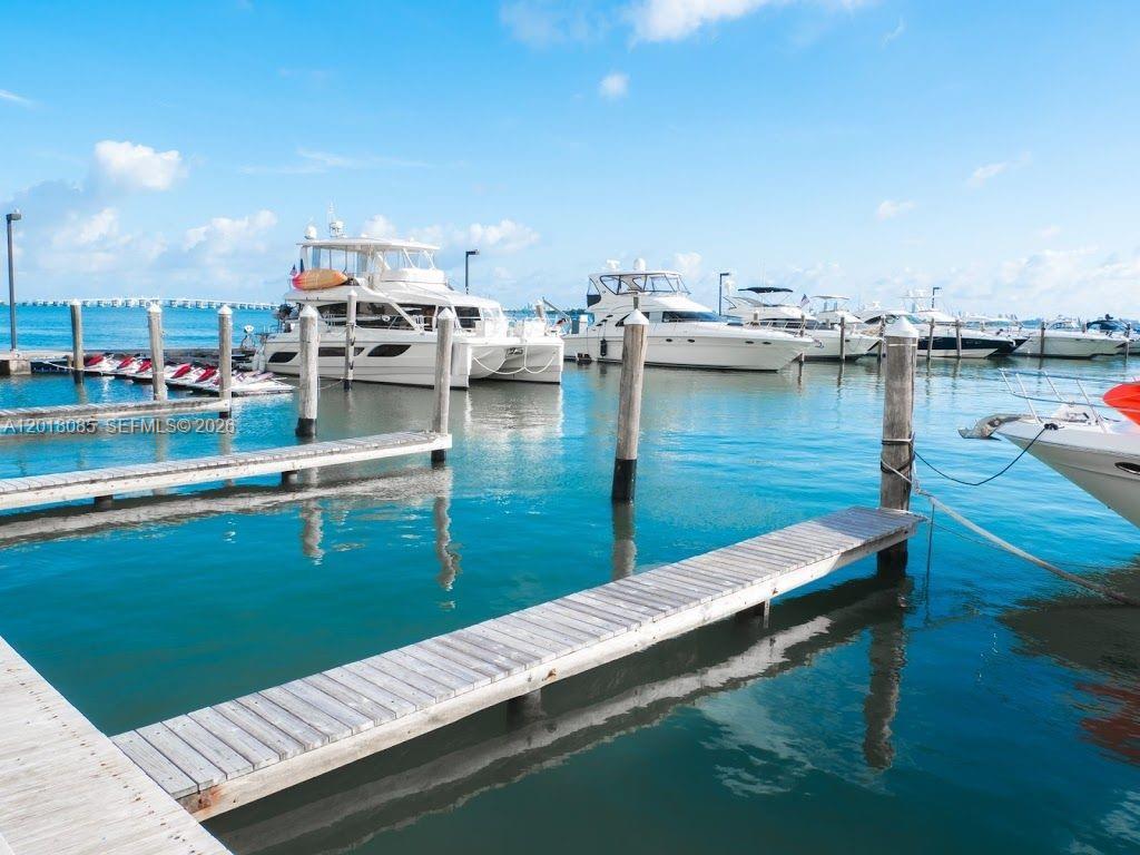 1717 NE Bayshore Dr #A-2736 Miami, FL 33132