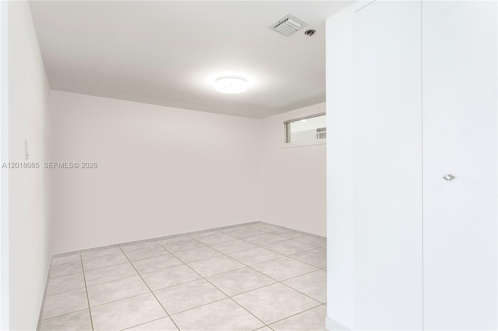 1717 NE Bayshore Dr #A-2736 Miami, FL 33132
