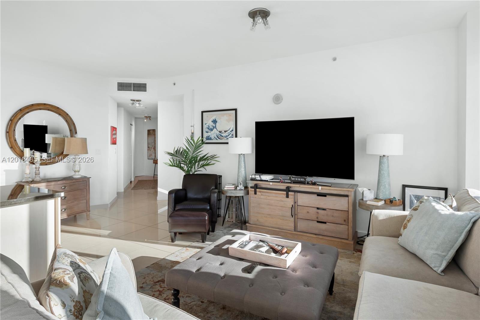 1111 SW 1st Ave #2925-N Miami, FL 33130