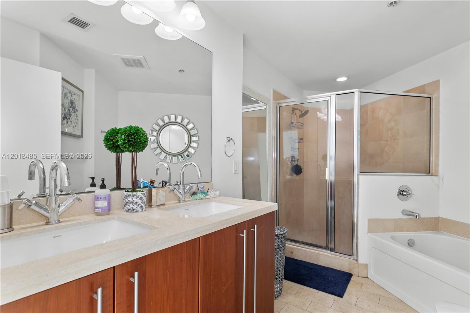 1111 SW 1st Ave #2925-N Miami, FL 33130