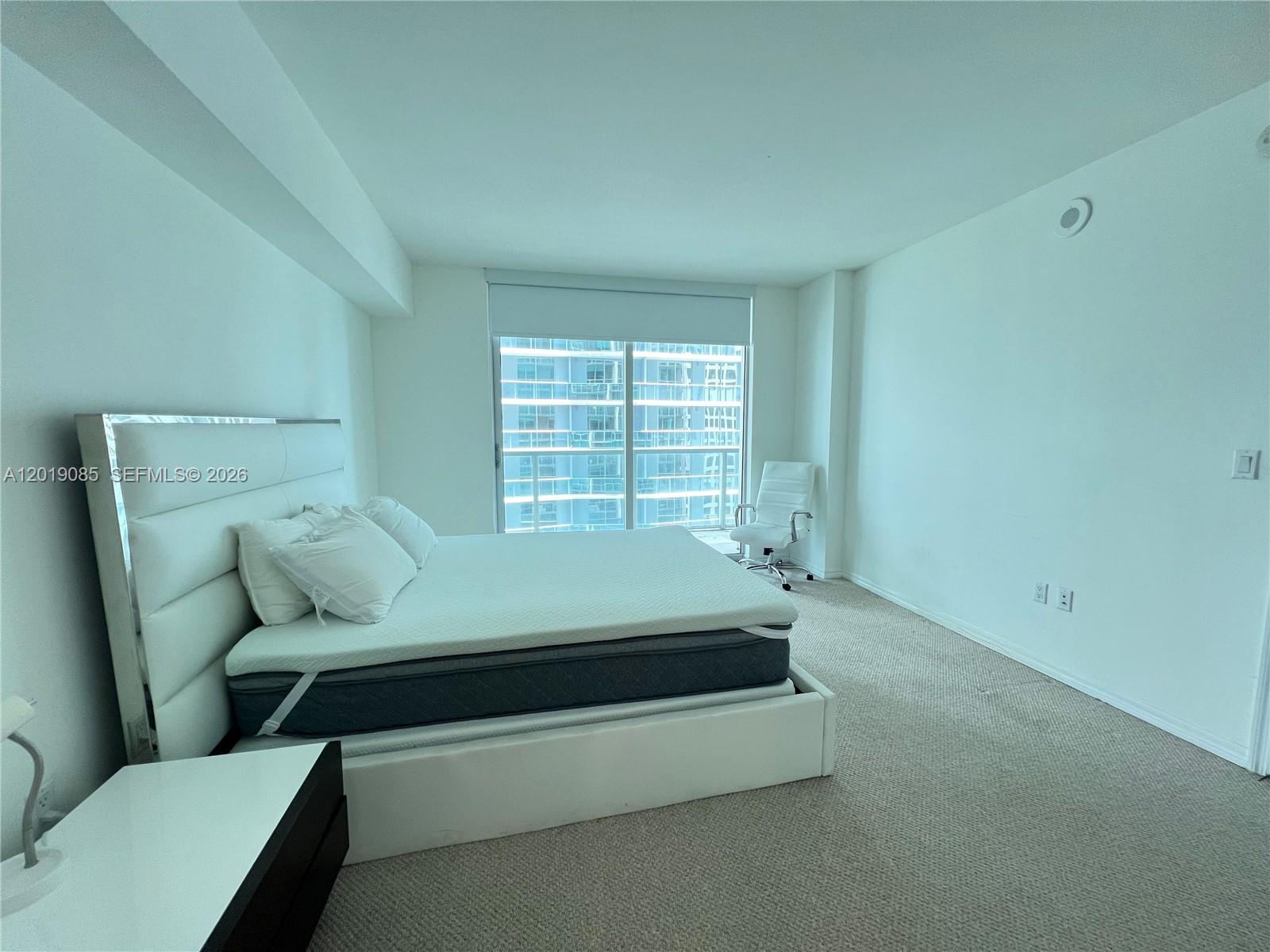 55 SE 6th St #3305 Miami, FL 33131
