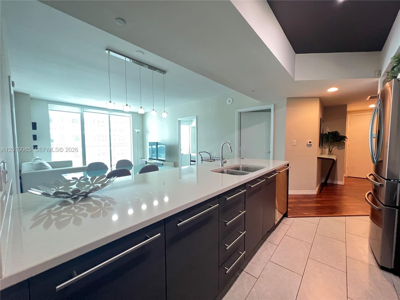 55 SE 6th St #3305 Miami, FL 33131