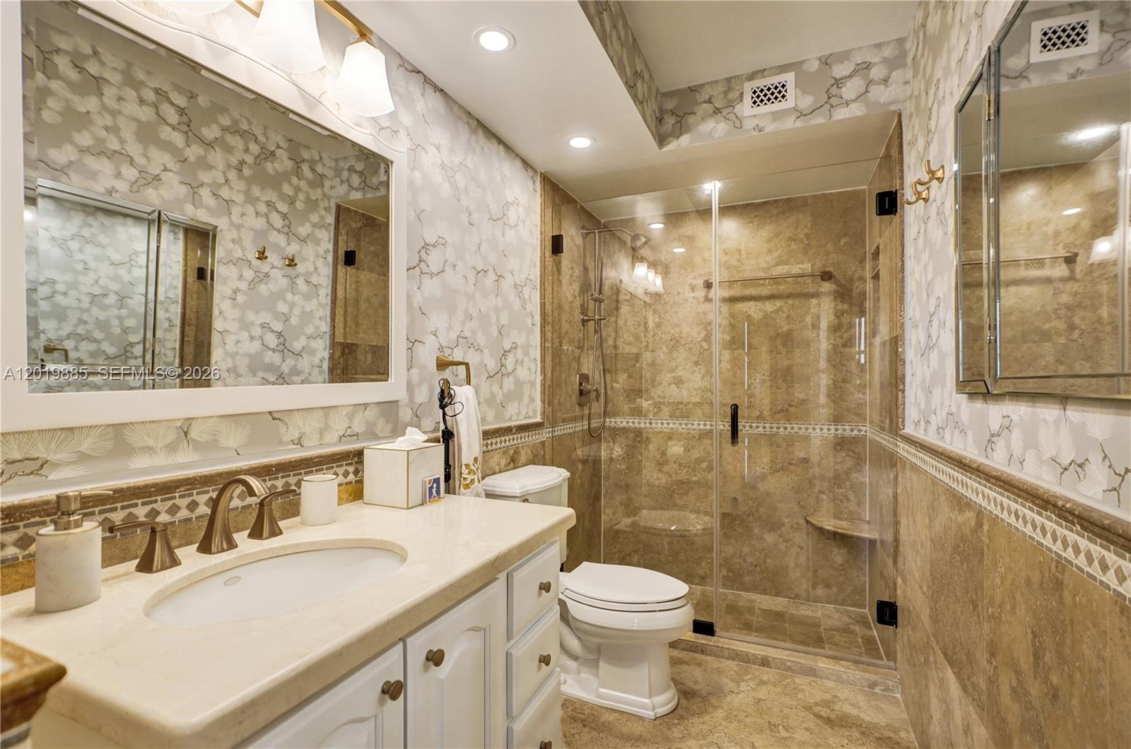 1111 Crandon Blvd #B1108 Key Biscayne, FL 33149