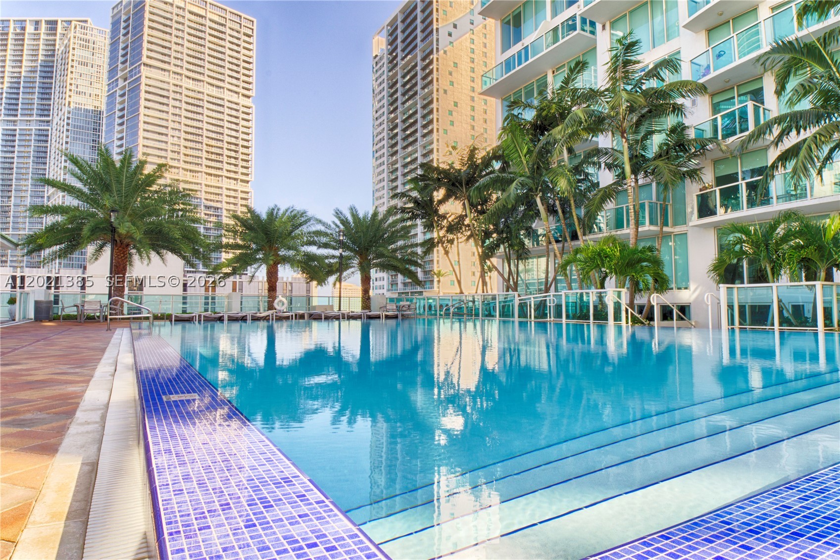 image Brickell on the River North22