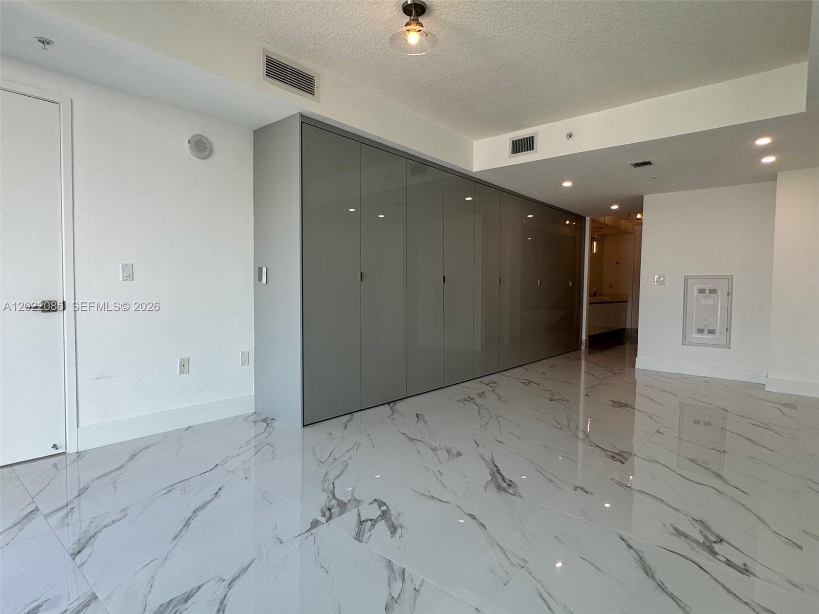 330 Sunny Isles Blvd #5-1003 Sunny Isles Beach, FL 33160