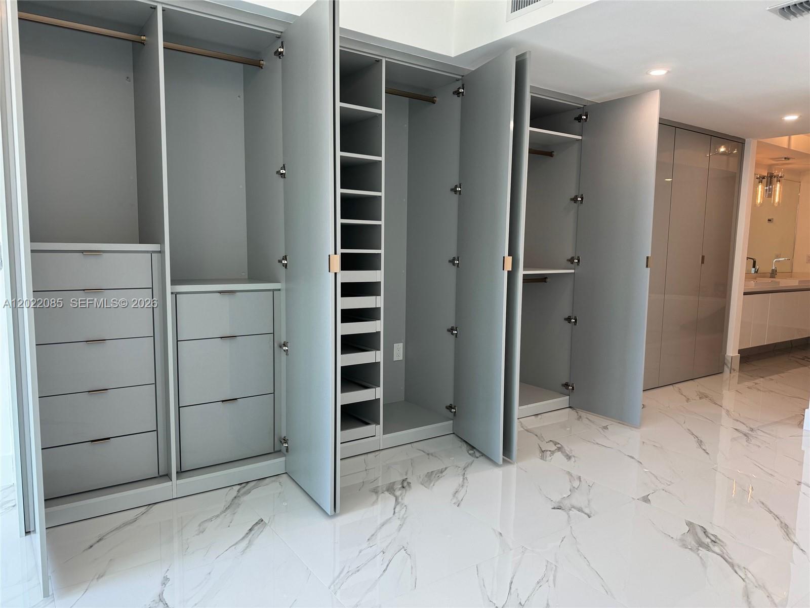 330 Sunny Isles Blvd #5-1003 Sunny Isles Beach, FL 33160
