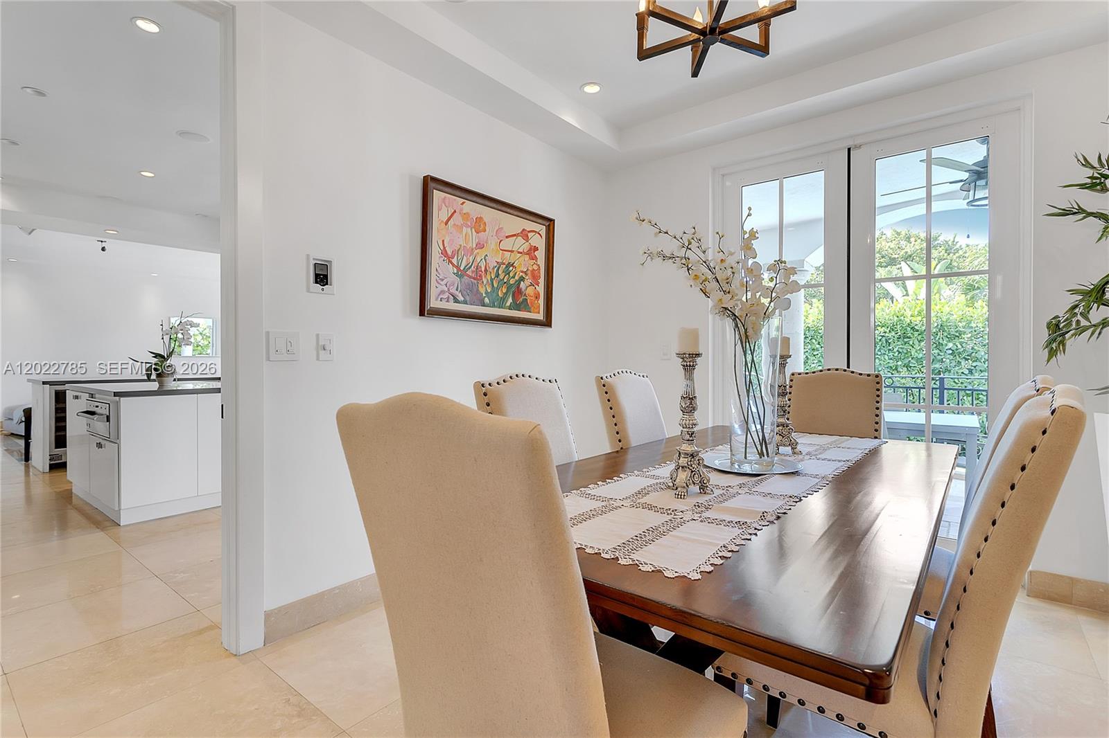 350 Redwood Ln Key Biscayne, FL 33149