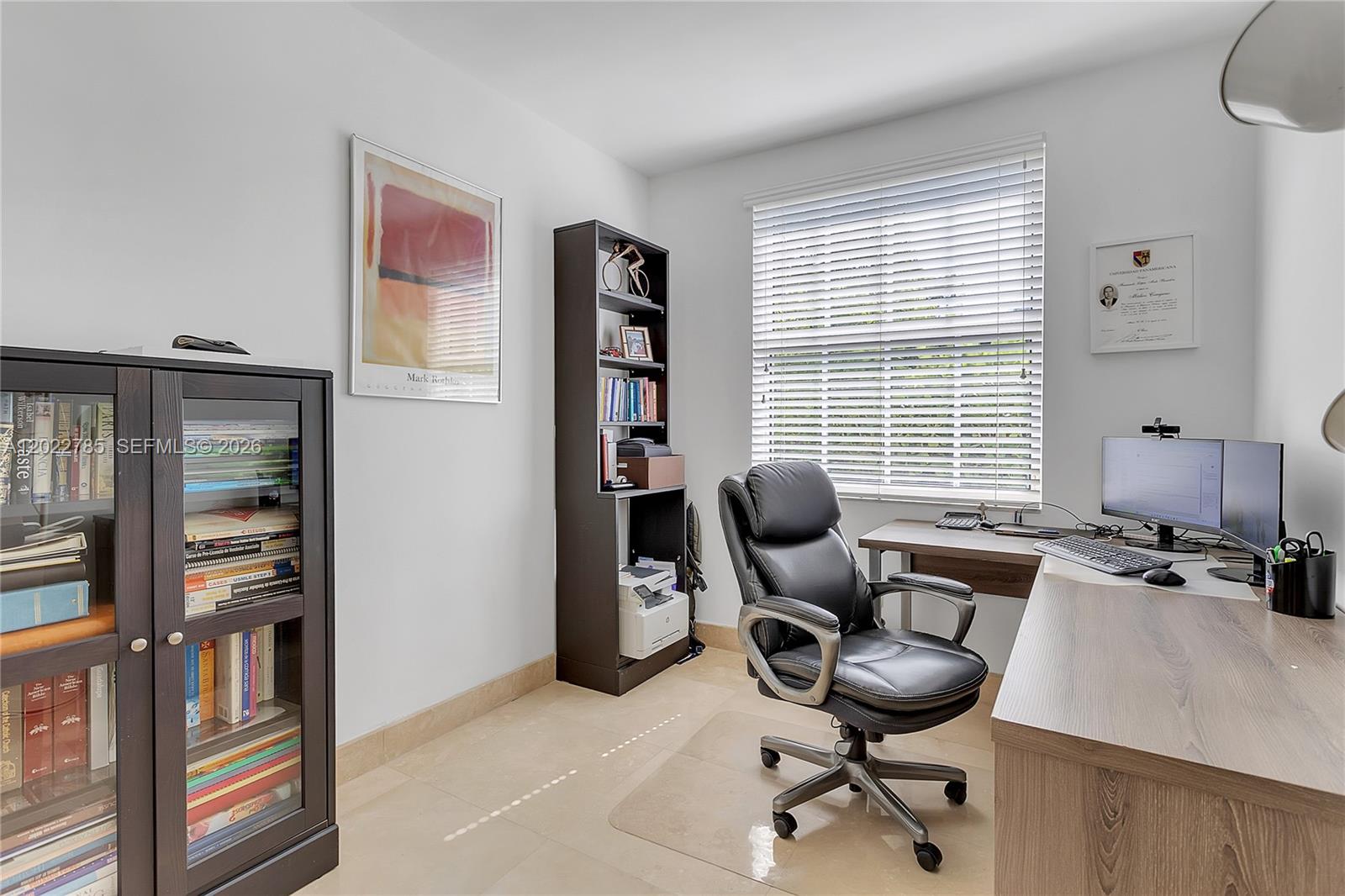 350 Redwood Ln Key Biscayne, FL 33149