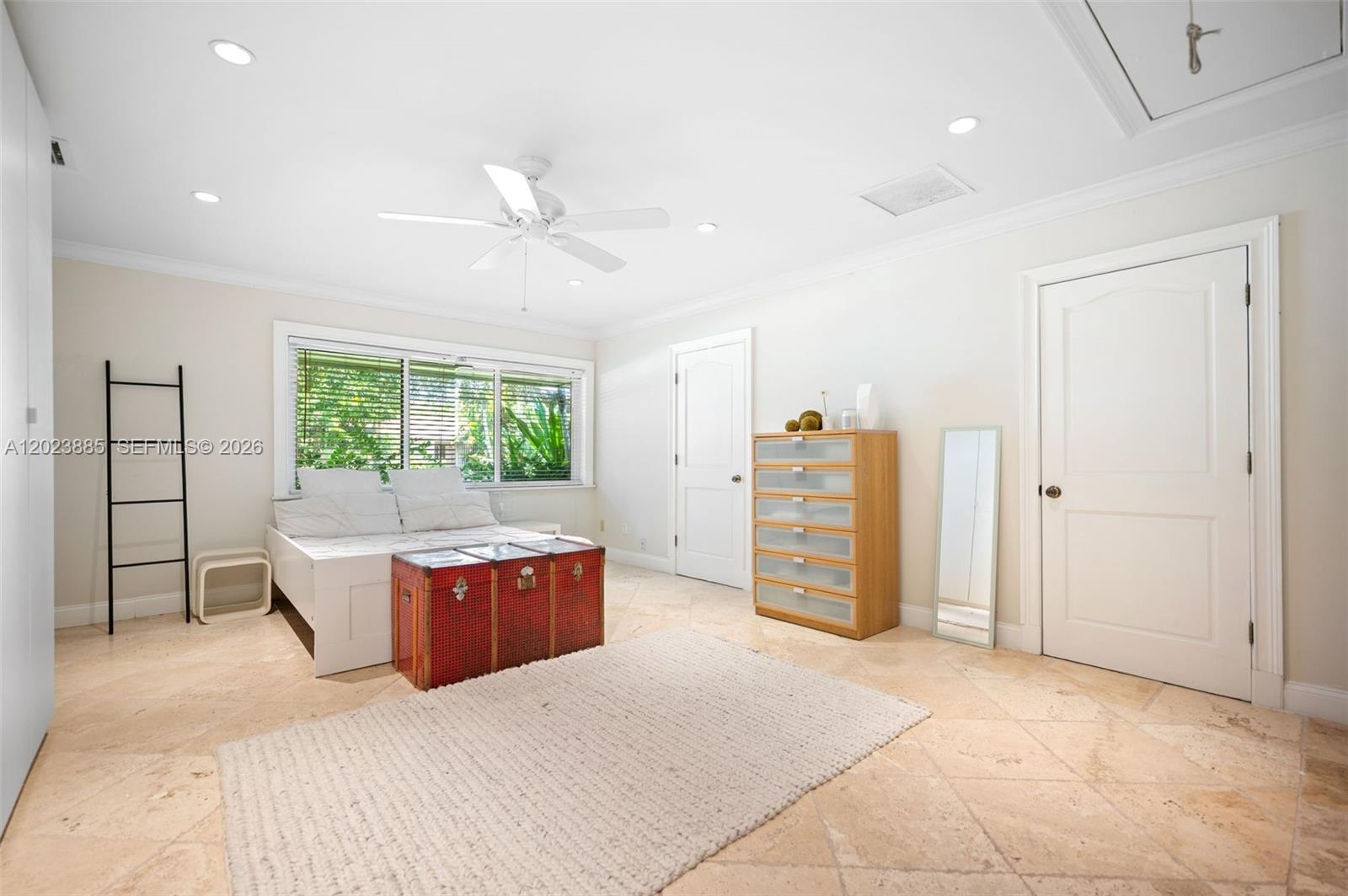 11100 SW 73rd Ct Pinecrest, FL 33156