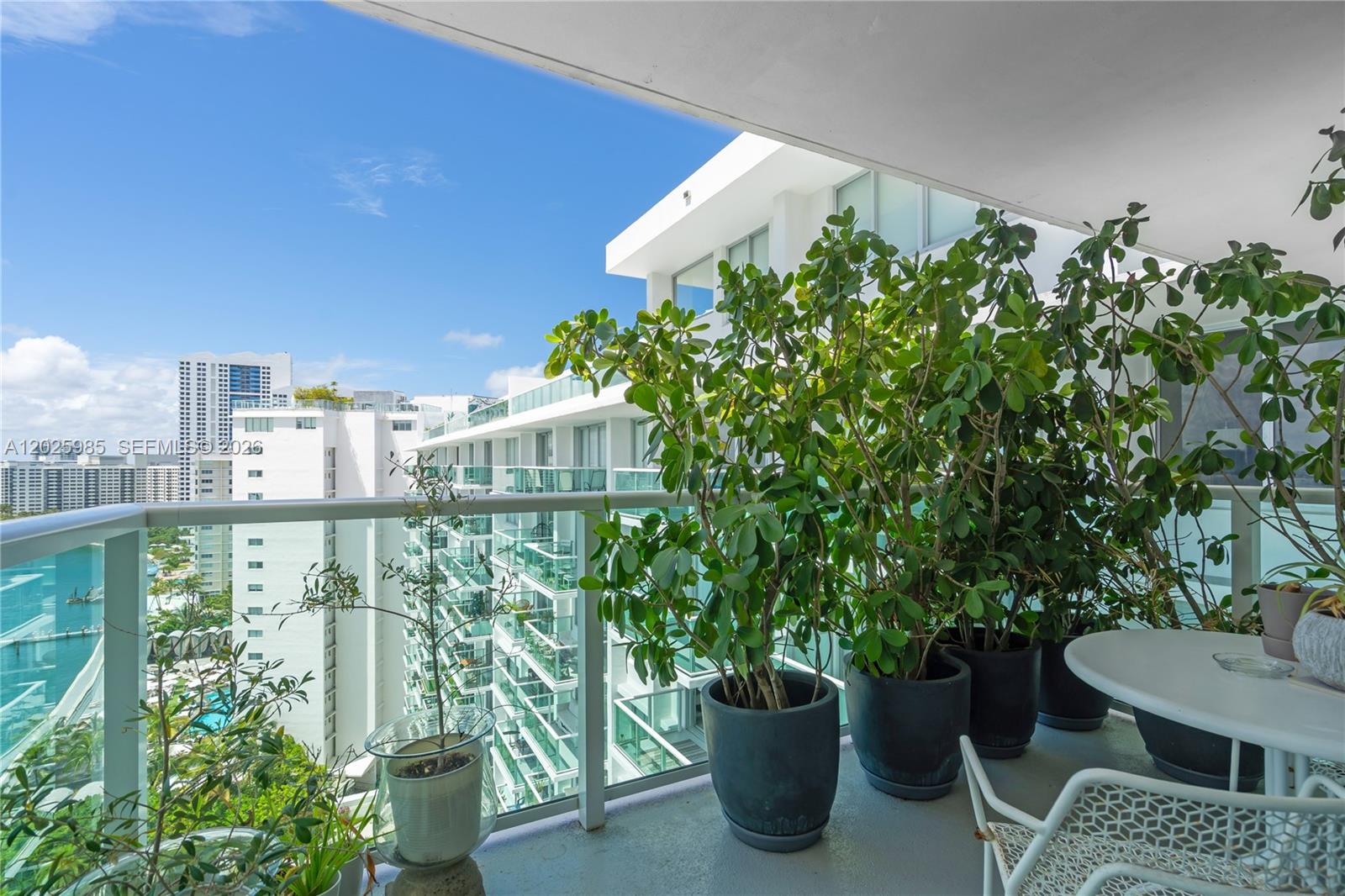 1000 West Ave #PH23 Miami Beach, FL 33139