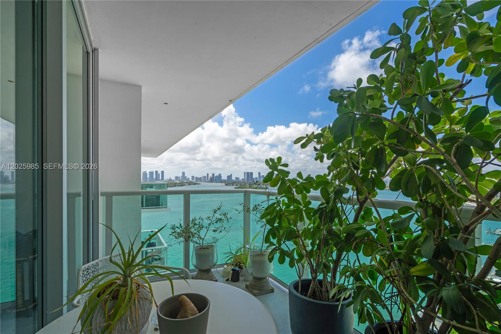 1000 West Ave #PH23 Miami Beach, FL 33139