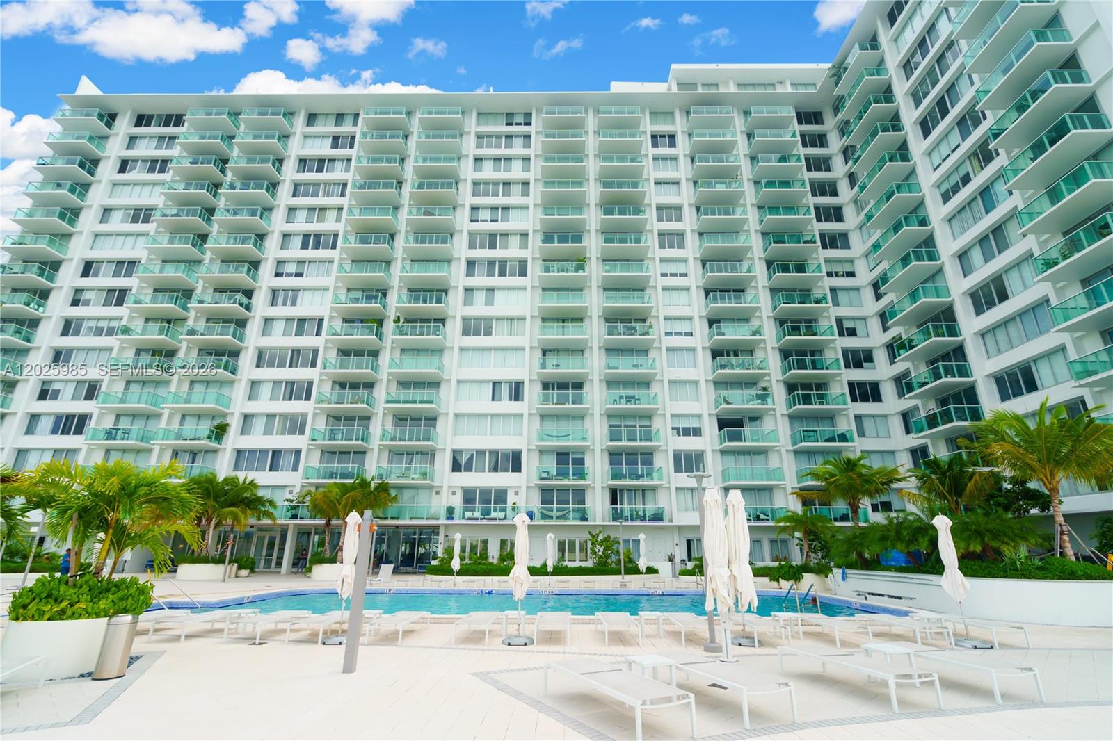 1000 West Ave #PH23 Miami Beach, FL 33139