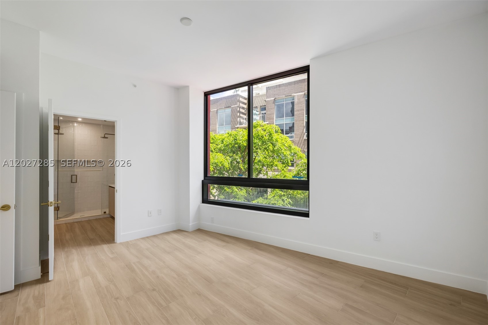 90 NE 32nd St #212 Miami, FL 33127